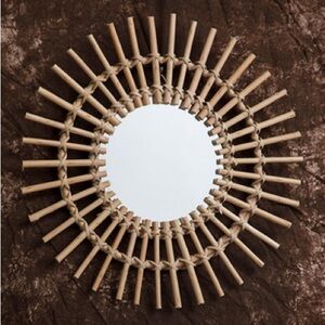Sunburst Wall Mirror 8 x 8
Brand new with tags.